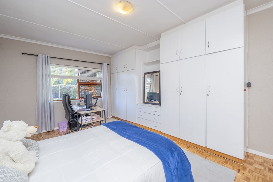 3 Bedroom Property for Sale in Protea Heights Western Cape